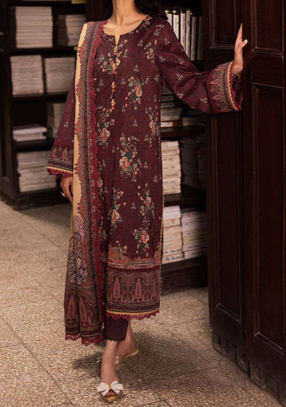 Asim Jofa Prints Ready Made Pakistani Lawn Dress main image 1