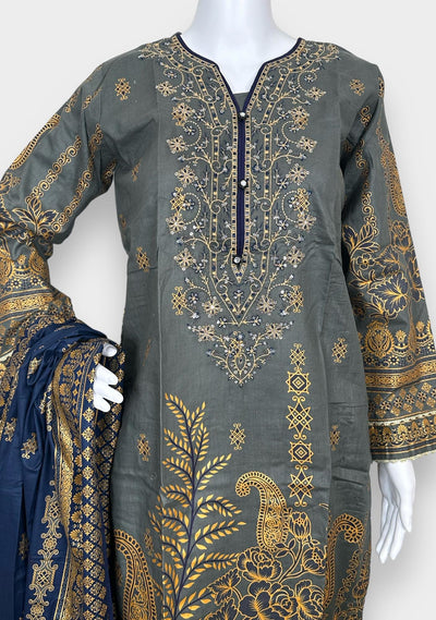 Embroidered 3 Pieces Pakistani Cotton Dress - db25687
