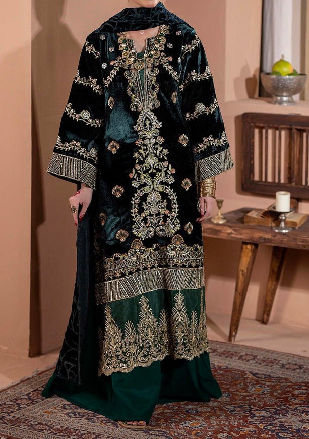 Adan's Libas Plachi Pakistani Velvet Dress - db27734