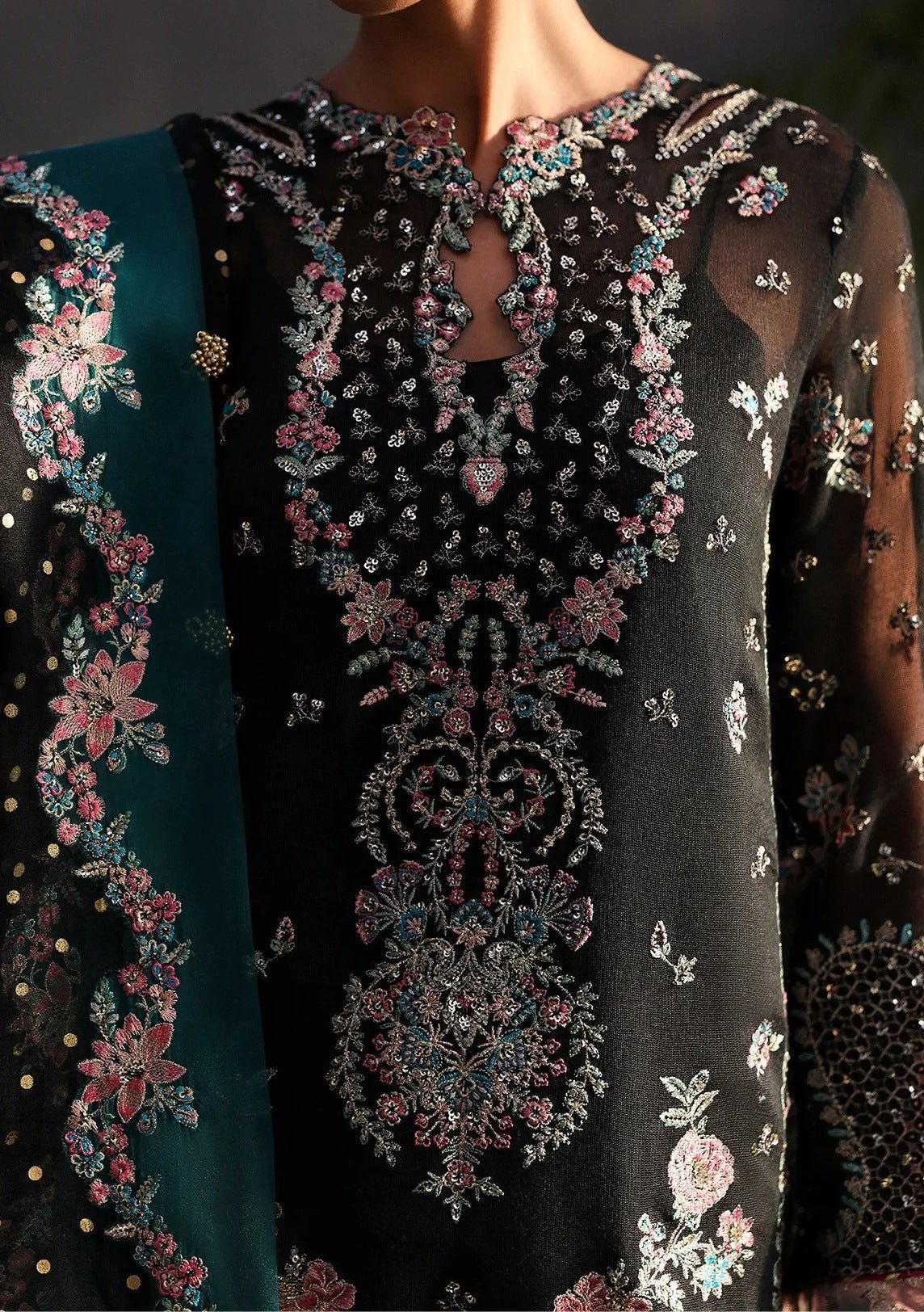 Afrozeh La Fuchsia Pakistani Luxury Dress - db29925