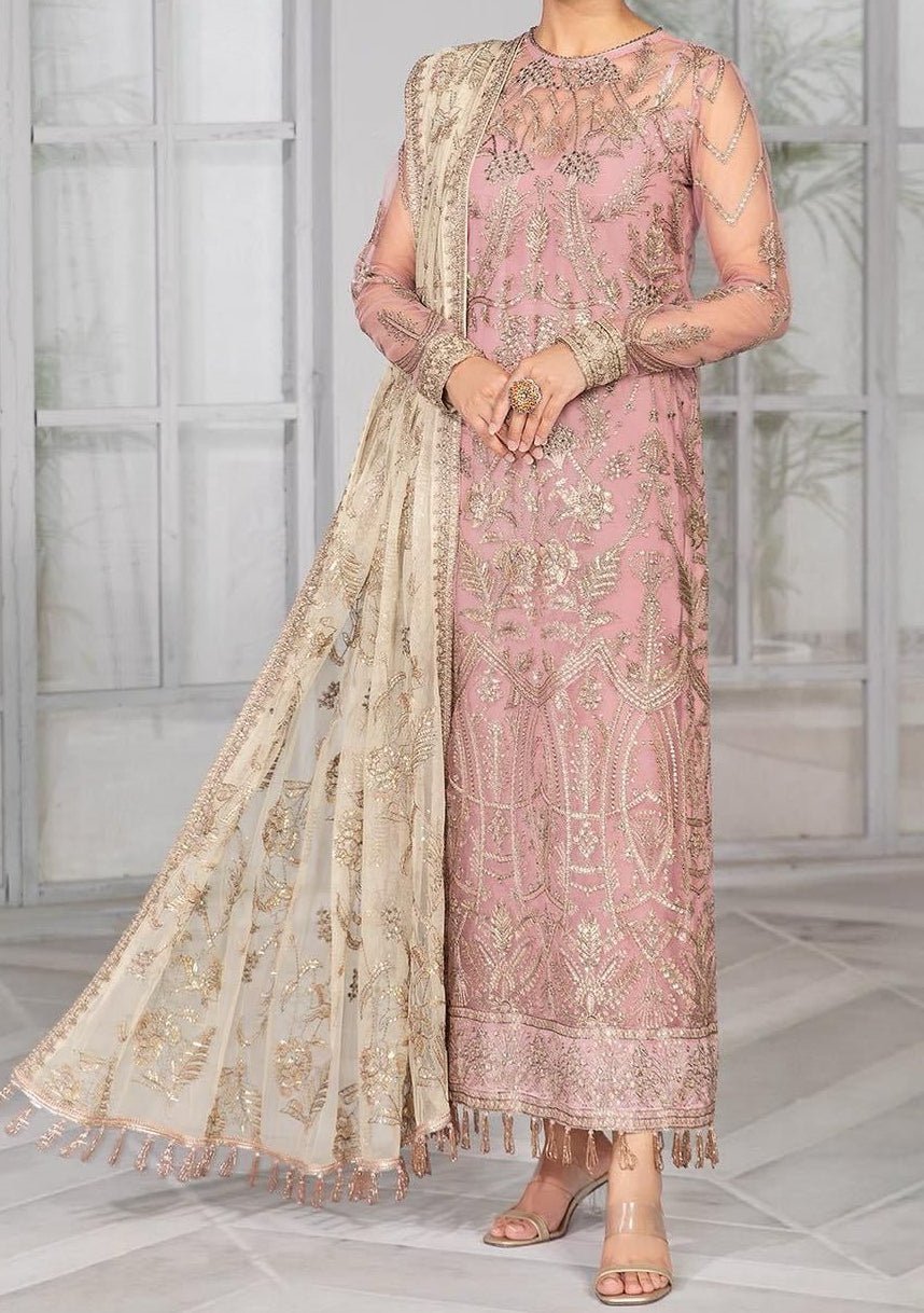 High Quality Pakistani Master Replica Dresses at A Very Affordable Price