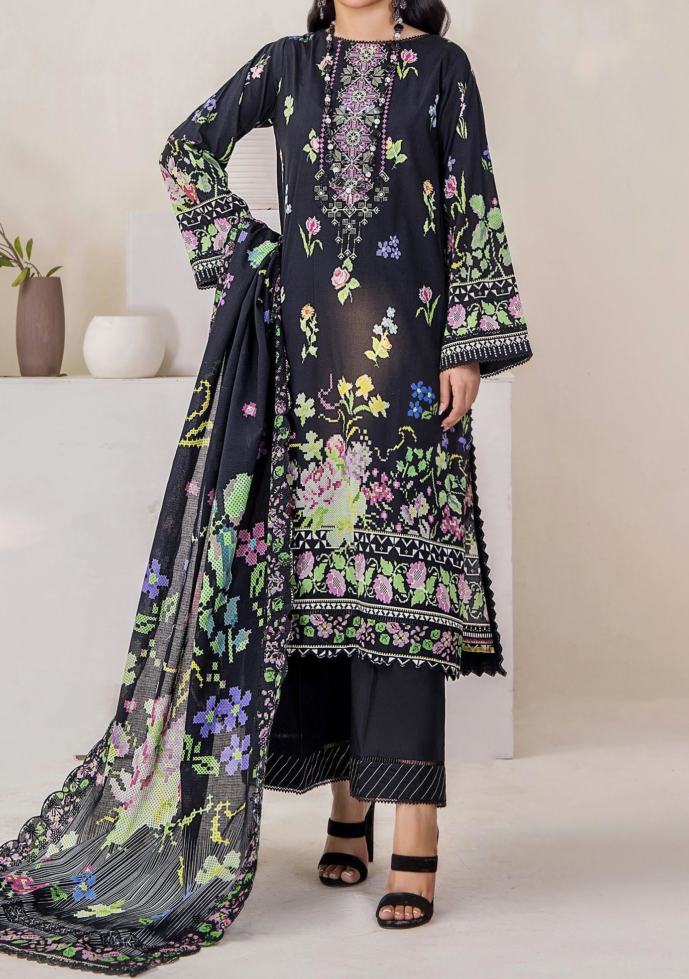 Gulljee Mahajal Ready Made Embroidered Lawn Dress - db26181