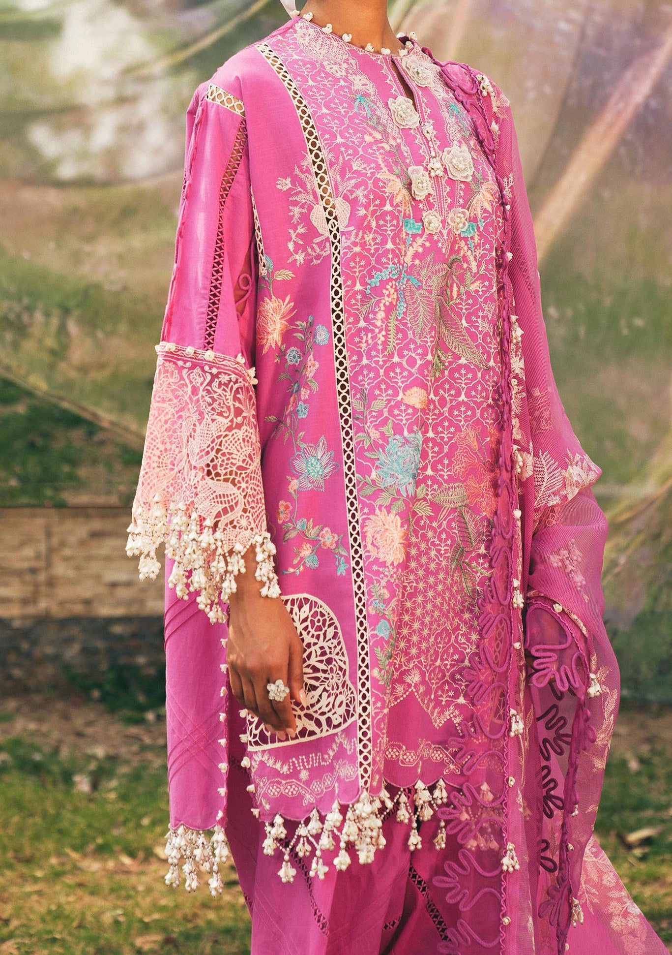 Sana Safinaz Pakistani Luxury Lawn - db28882