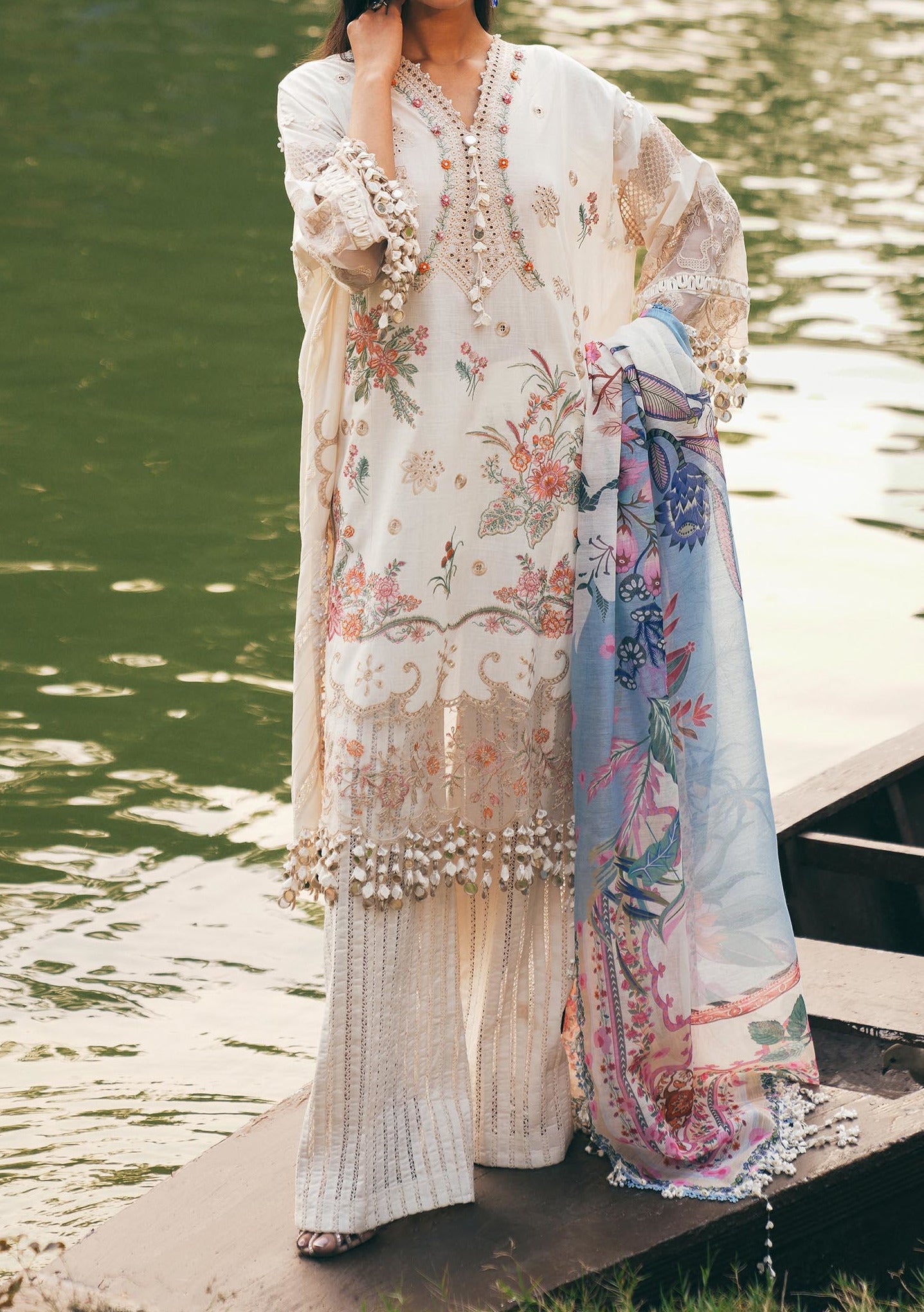 Sana Safinaz Luxury Lawn