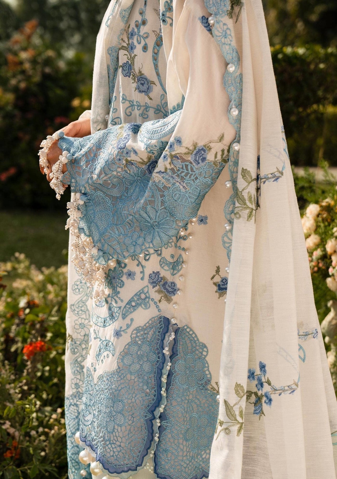 Sana Safinaz Pakistani luxury Lawn Dress - db25829