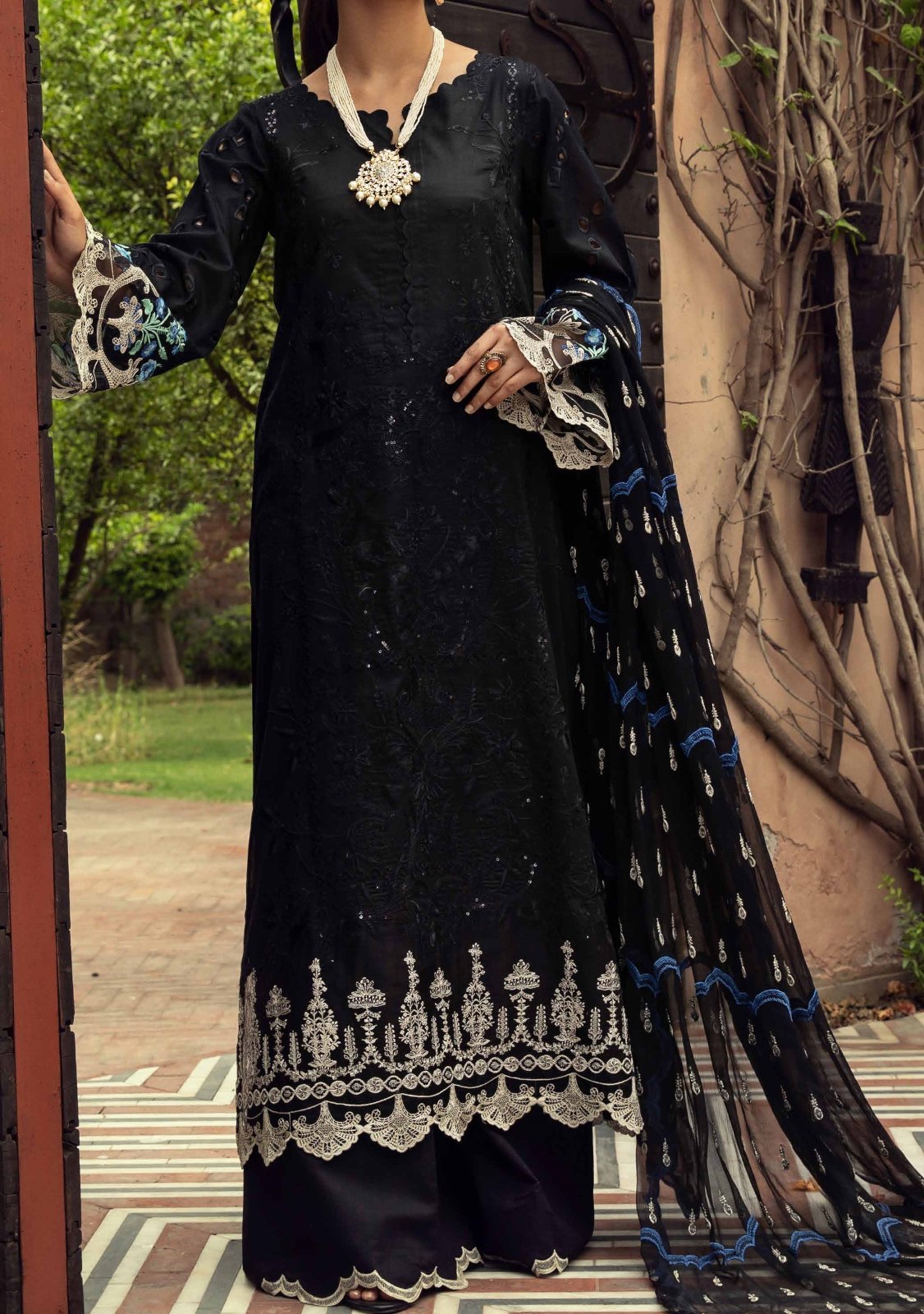 Charizma Embroidered Pakistani Luxury Lawn Dress: Deshi Besh.