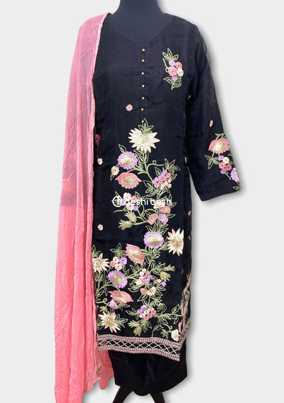 Exclusive Boutique Designer Heavy Embroidered Salwar Suit - db18967