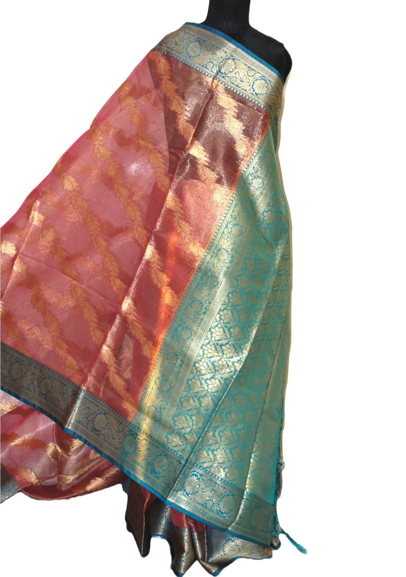 Exclusive Traditional Banarasi Silk Saree - db22871