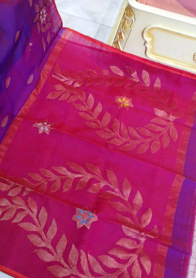 Exclusive Traditional Hand Woven Muslin Jamdani Saree - db19229