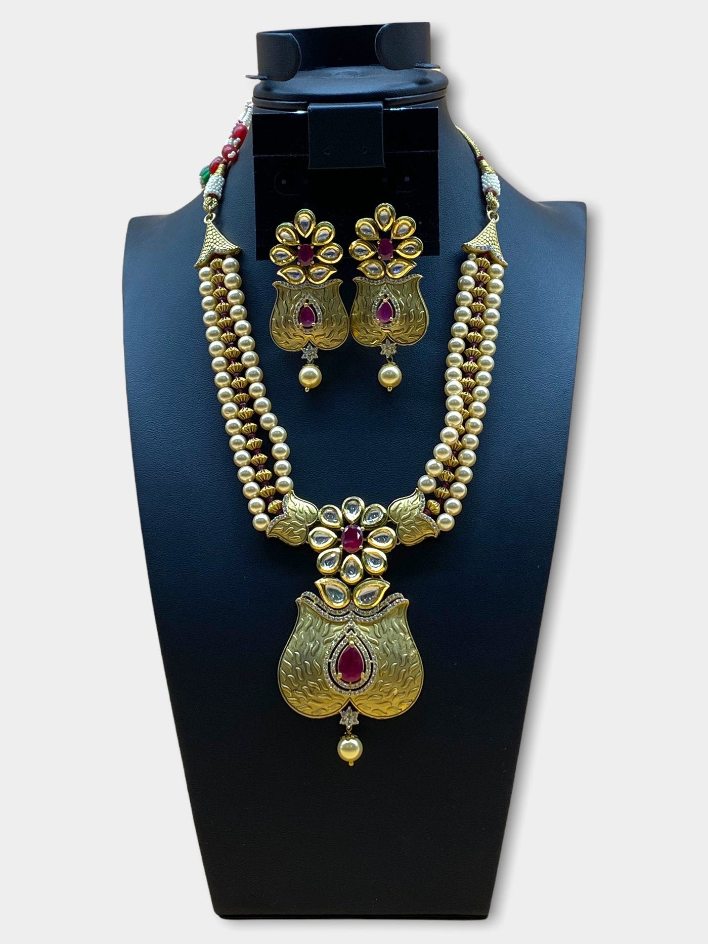 Gold Plated Pearl Stone Work Necklace Set - dba012