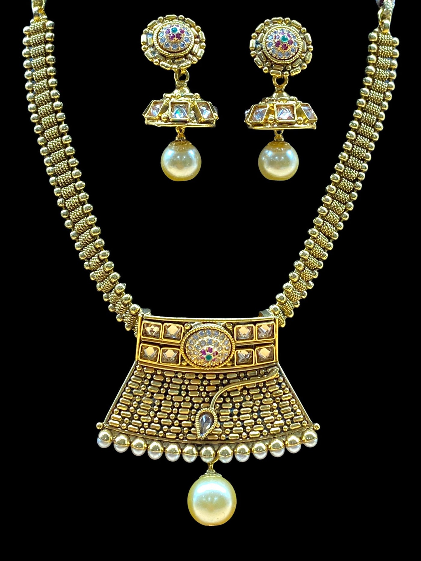 Gold Plated Stone Work Necklace Set - dba024