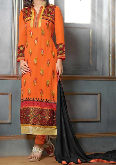 Heena Khan Pakistani Style Designer Salwar Suit: Deshi Besh.