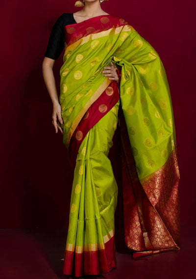 Nakshi Motif Kangivaram Pure Silk Saree - db24330