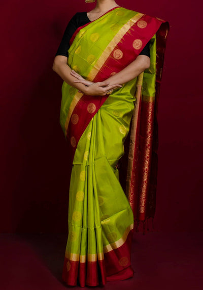 Nakshi Motif Kangivaram Pure Silk Saree - db24330