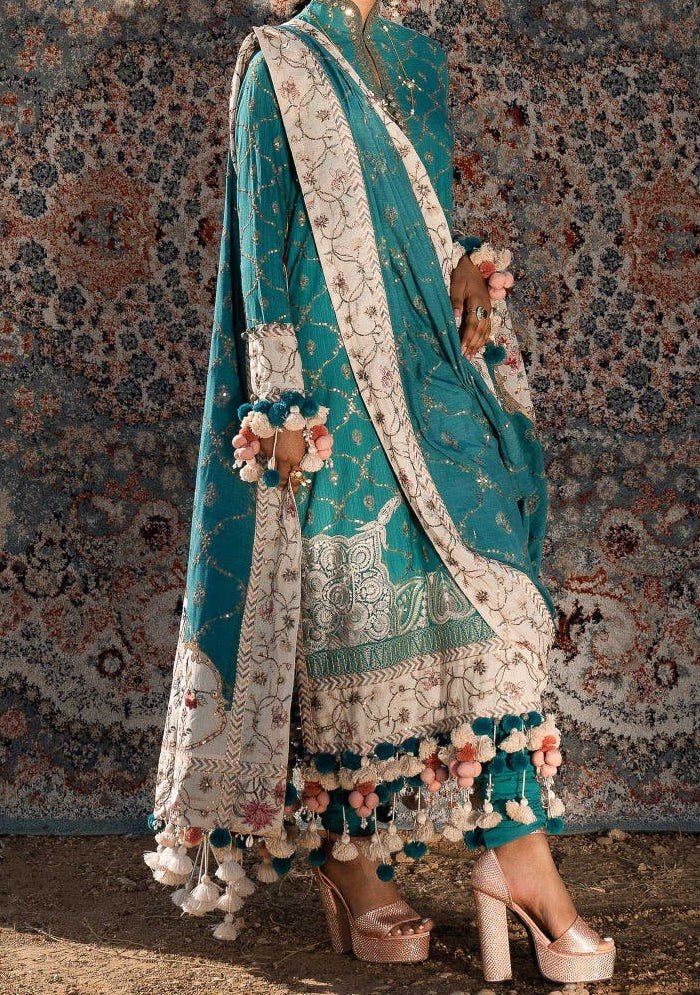 Sana Safinaz Winter Pakistani Luxury Dress - db24061