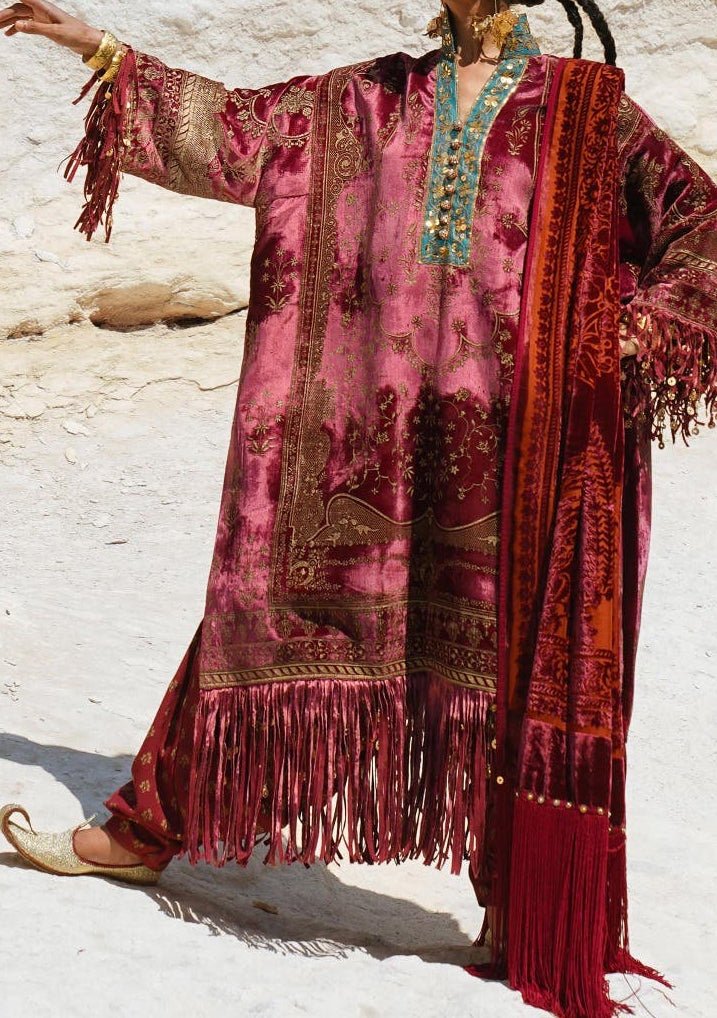 Sana Safinaz Winter Pakistani Luxury Dress - db24070
