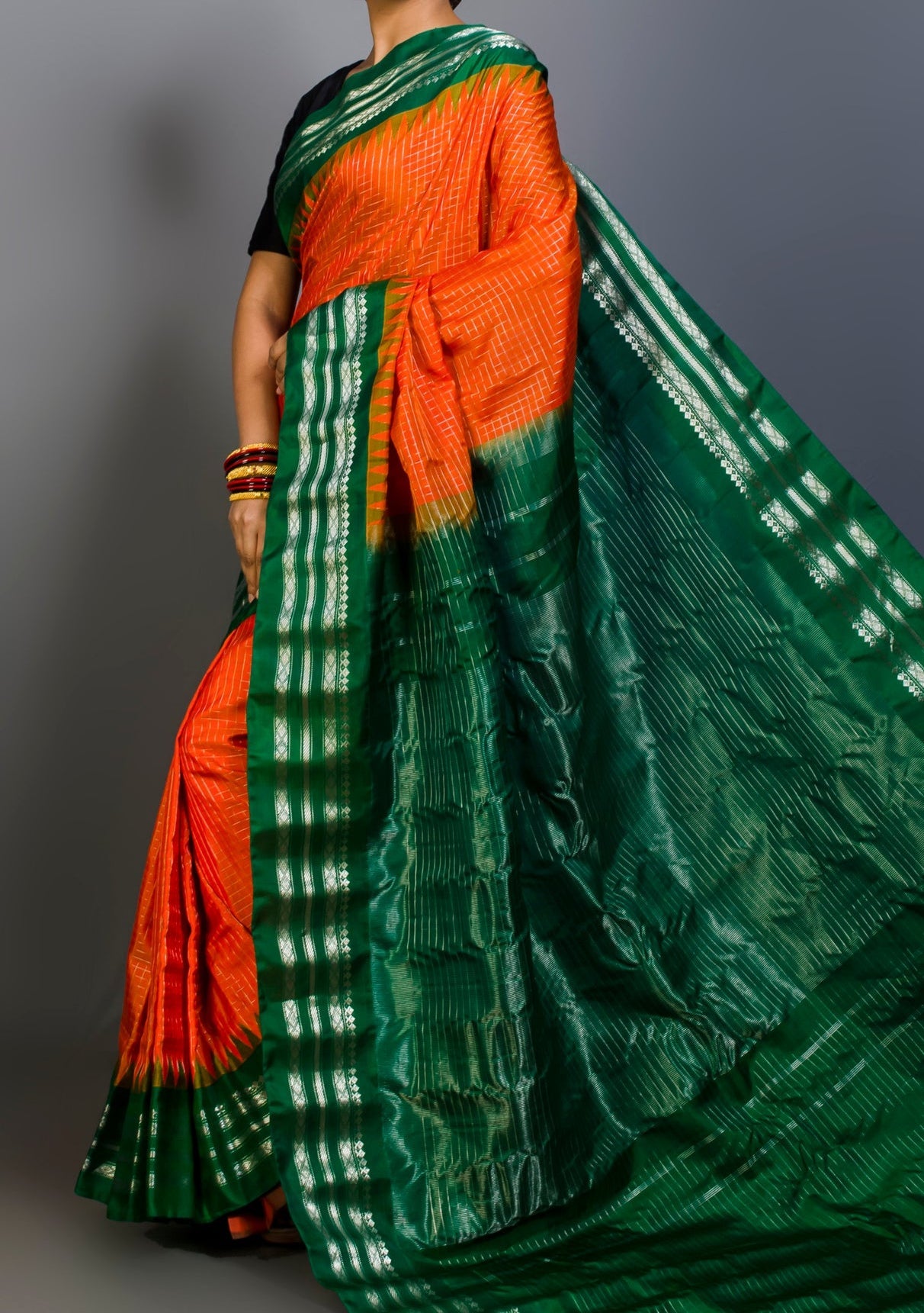 Traditional Checks Gadwal Pure Silk Saree - db23566