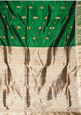 Traditional Contrast Shornochuri Katan Silk Saree - db10134