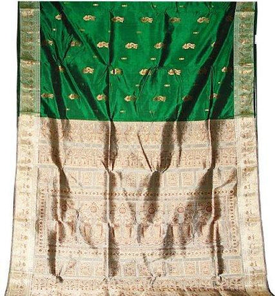 Traditional Contrast Shornochuri Katan Silk Saree: Deshi Besh.