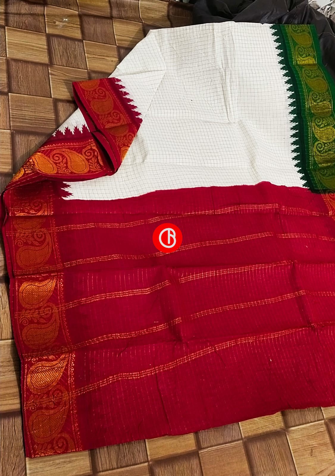 Traditional Handloom Indian Madurai Cotton Saree - db18237